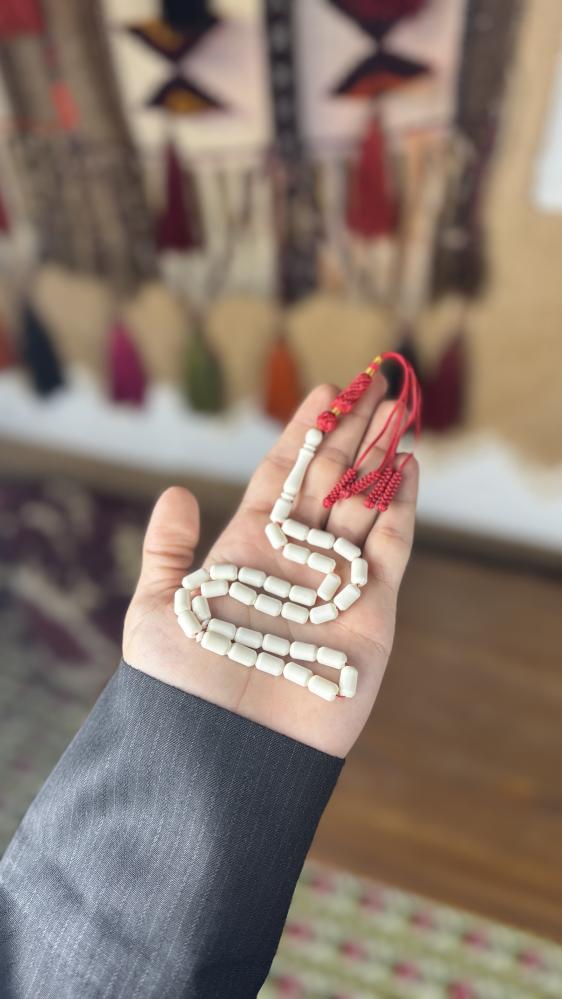 سبحة عظم جمل برميلي