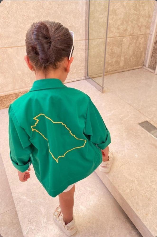 جاكت الاخضر بشكل انيق- متجر الرياض
