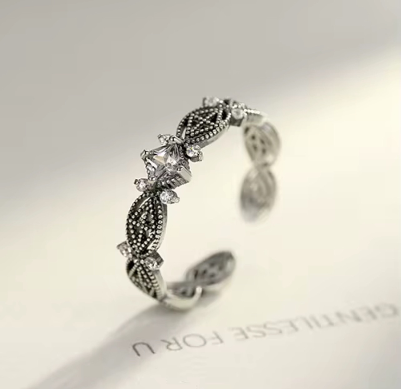 خاتم فضة استرليني 925 بطراز فنتج بحجر الزركون