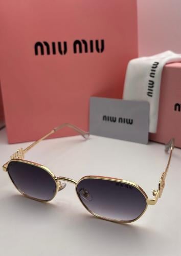 نظارات ميو ميو Miu Miu عدسة ذهبية