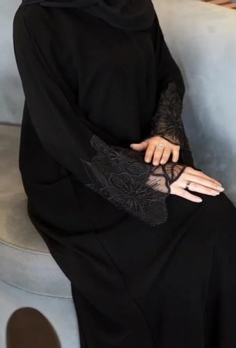 عباية عهود