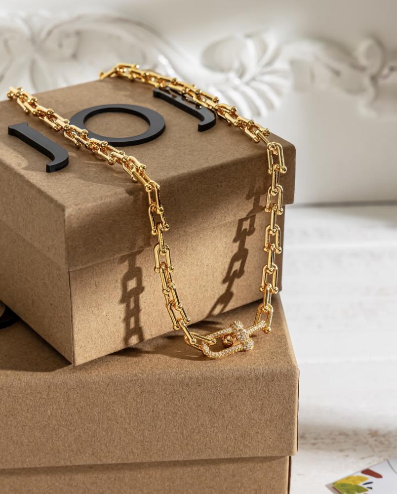 طقم ماستر كوالتي لماركة تيفاني مطلي بماء الذهب JR1010