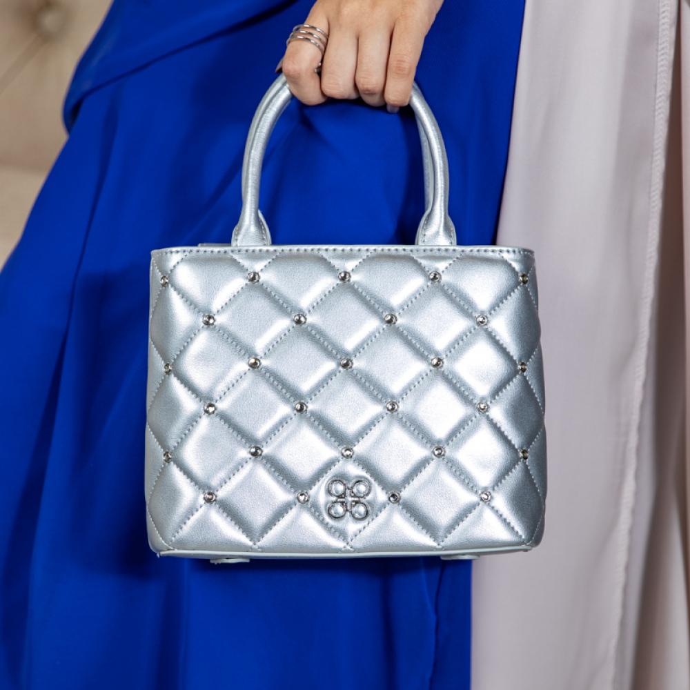 شنطة يد لكل الأوقات