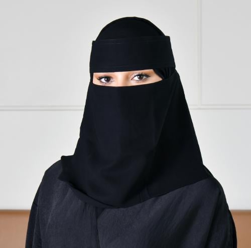 نقاب متوسط الطول