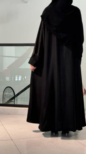عباية شيفون لامع