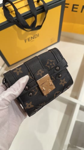 شنطة اطفال