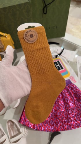 جوارب اطفال لون منچاوي