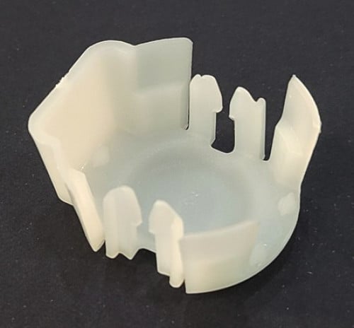 قاعدة حساس خلفي للنقط العمياء