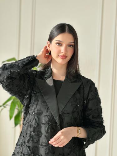 بلايزر أسود للمناسبات