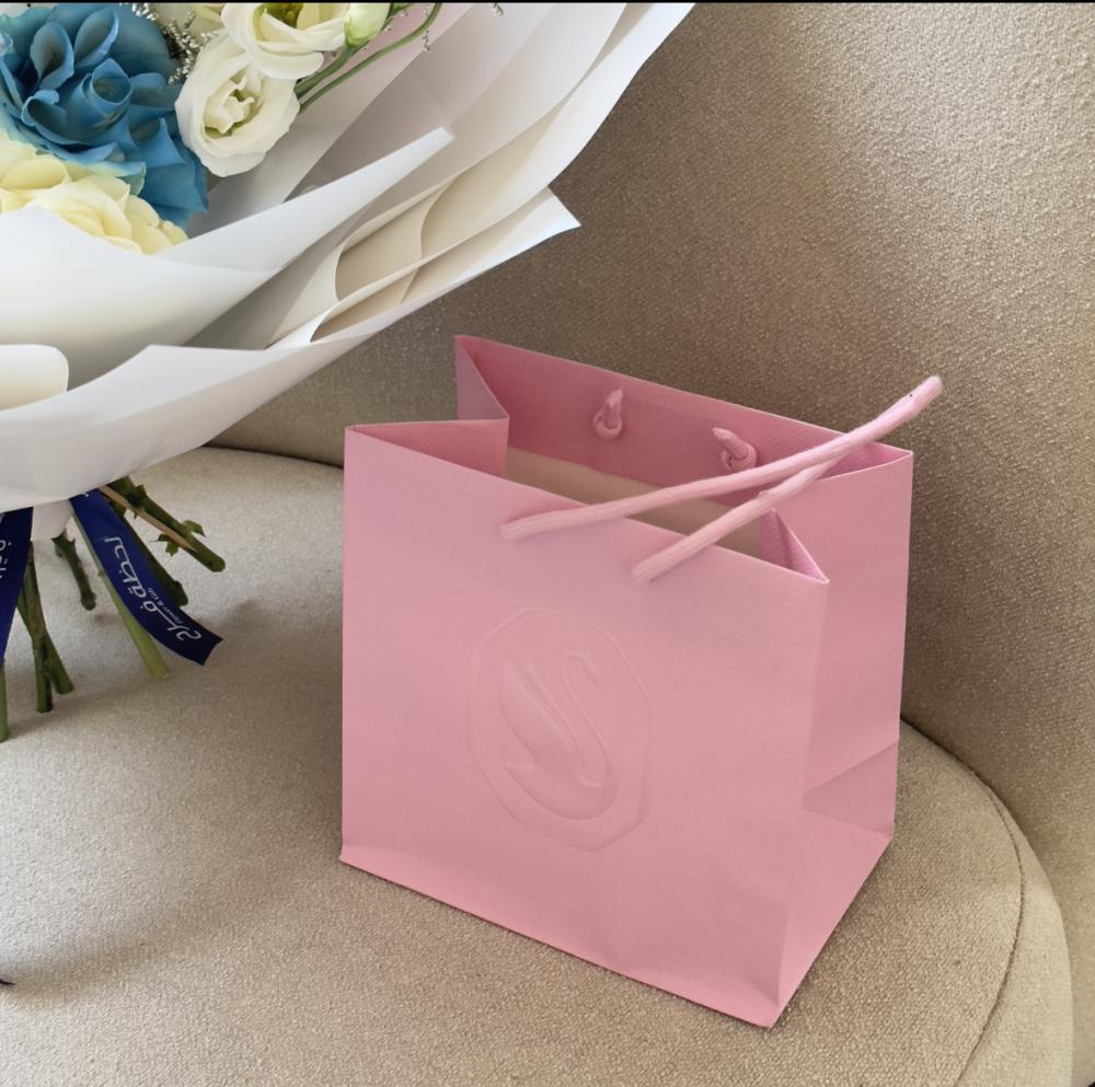 بوكيه وسلسال فيونكه سواروفسكي