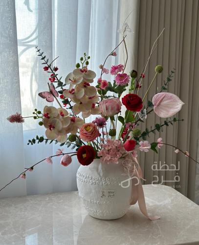 ڤازة وايت سبيشل - White Special Vase