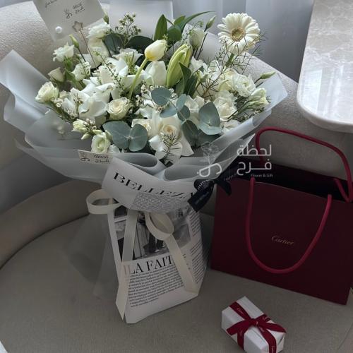 وايت بوكيه عطر الشعر