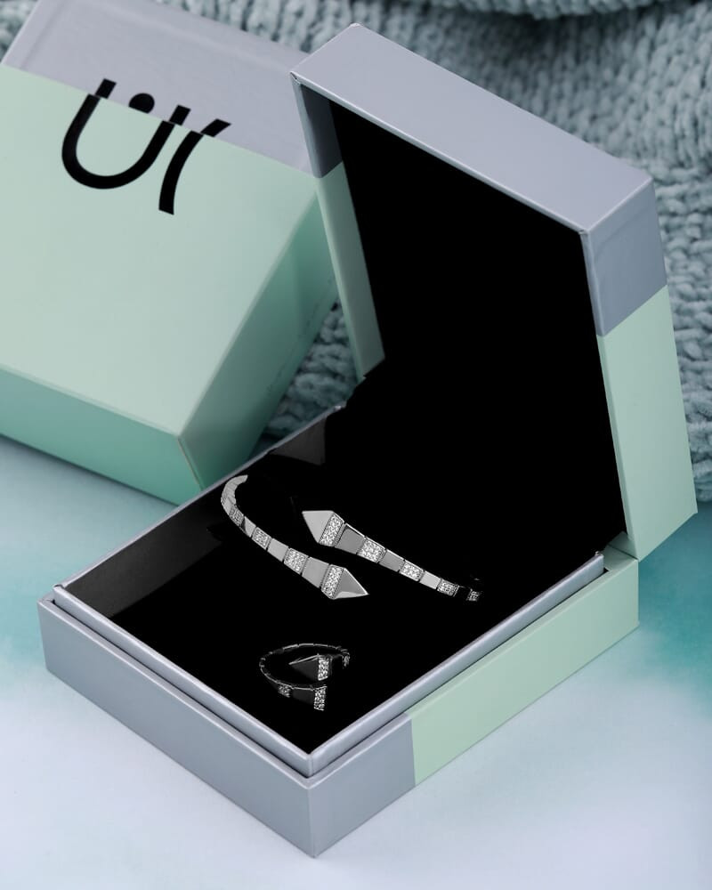 Silver bracelet and ring set for women