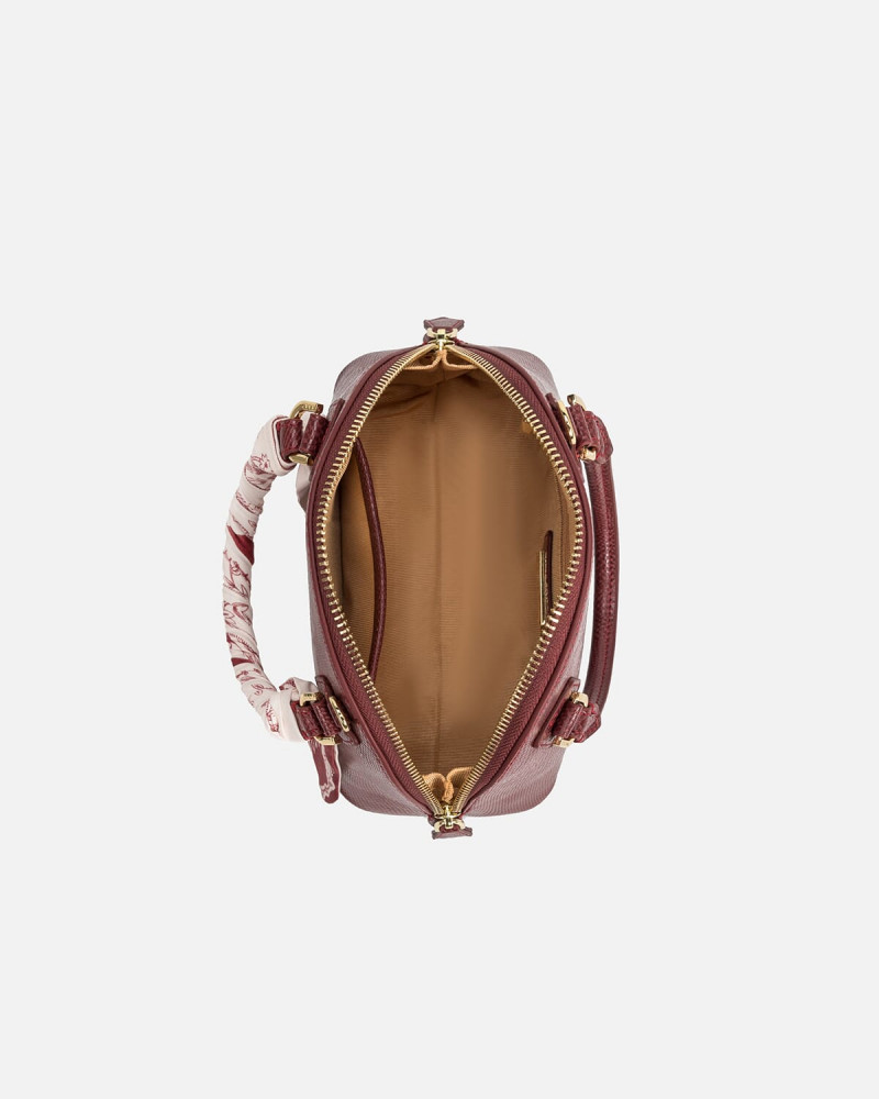 A special women's bag in pink