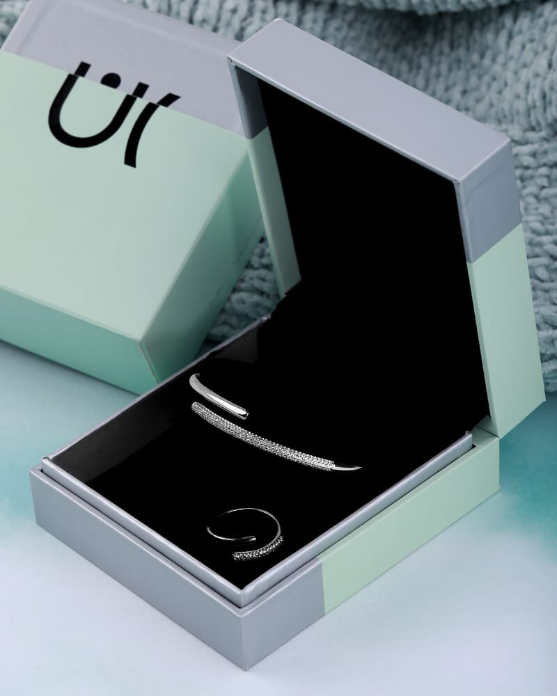 Silver bracelet and ring set for women