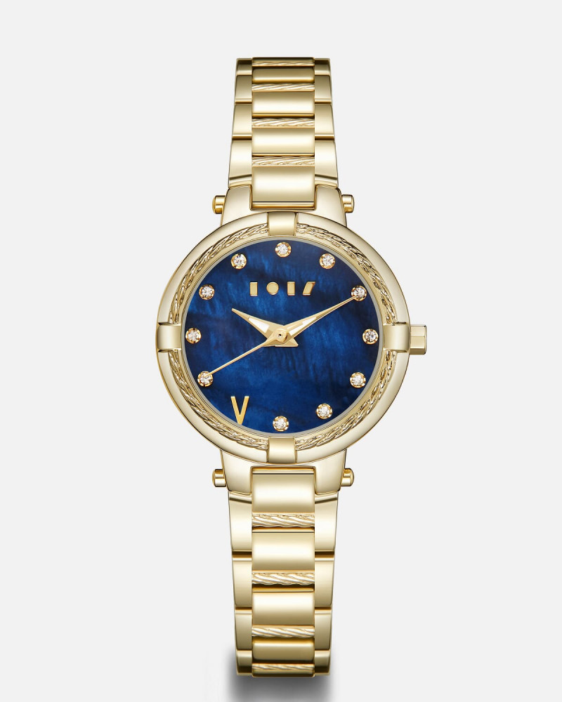 ساعة طرفه النسائية باللون الذهبي