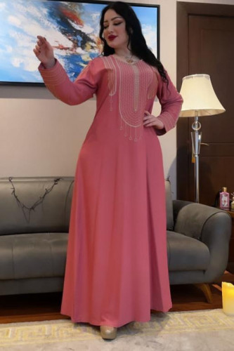 جلابية تطريز ناعم