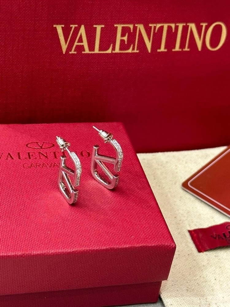حلق نسائي -  VALENTINO