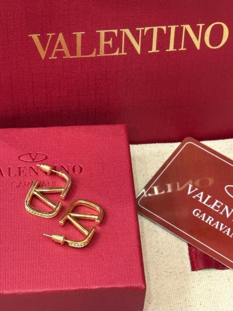 حلق نسائي -  VALENTINO