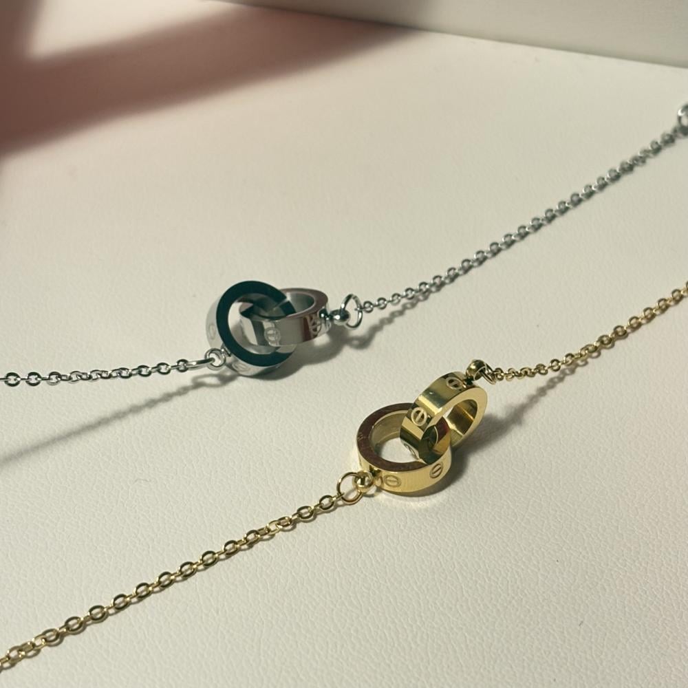 اسوارة كارتير نسائية حلقات لوف متداخلة ذهبي وفضي ستيل