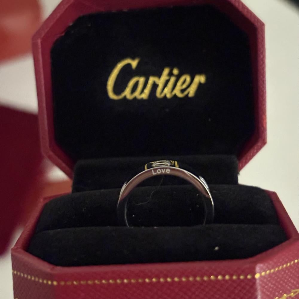 خاتم كارتير لوف فضي ستيل سادة كلاسيك