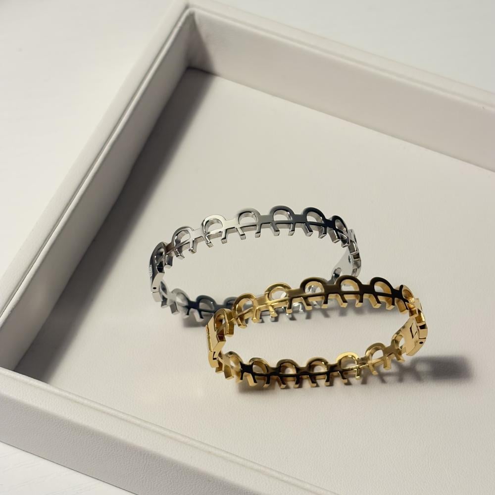 اساور اقنر نسائية