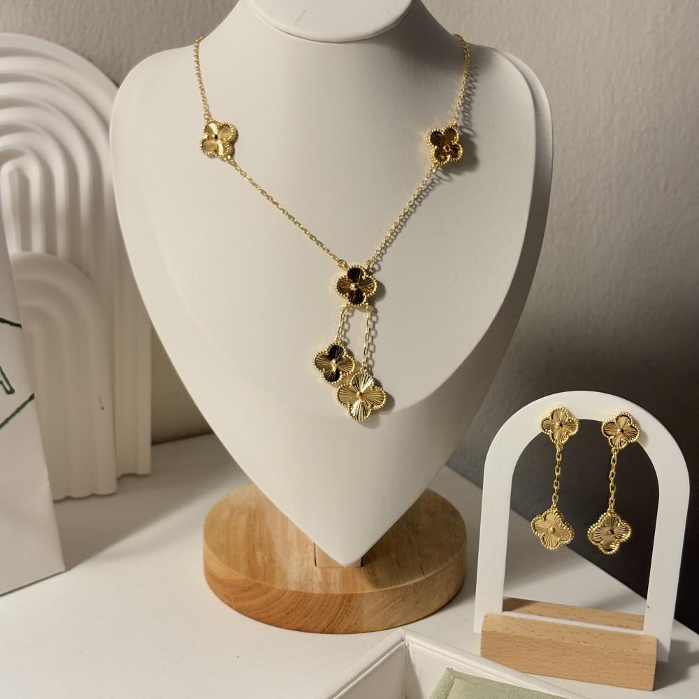 طقم فان كليف