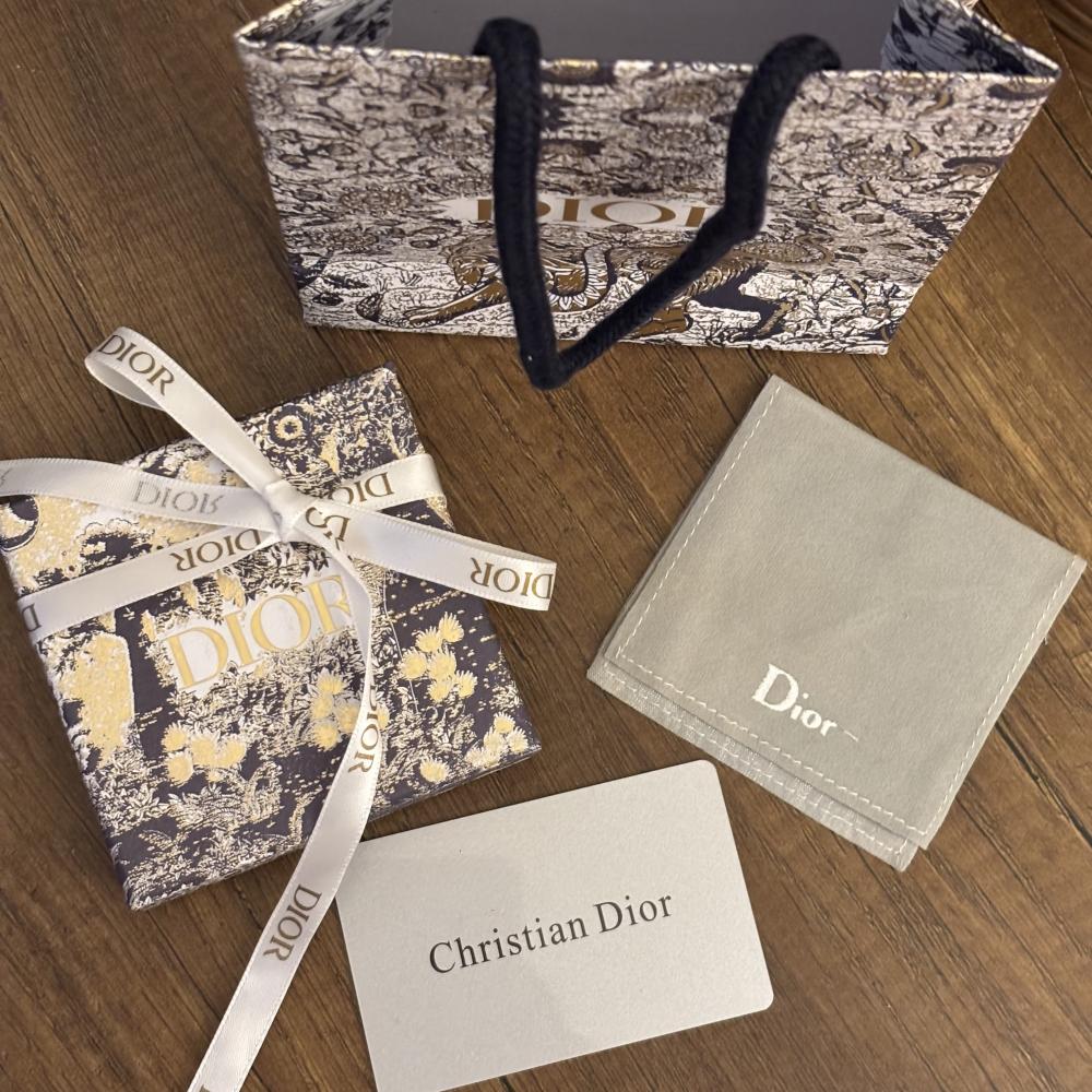 ملحقات ديور