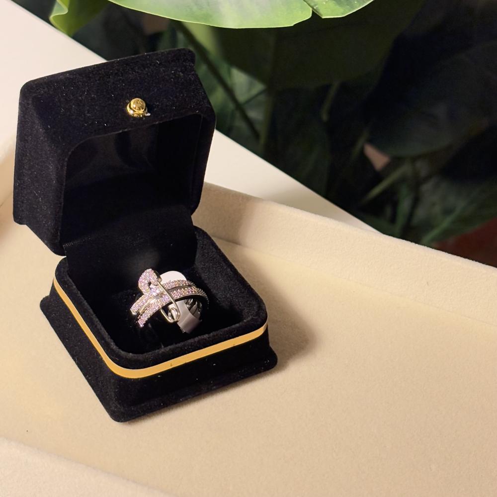 خاتم apm ذهبي وفضي