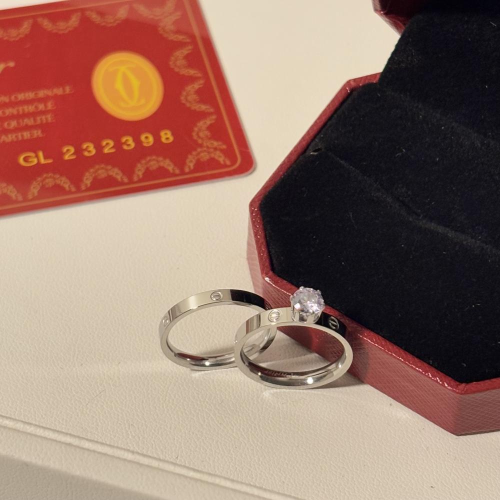 خاتم كارتير لوف فضي ستيل سوليتير فص بارز