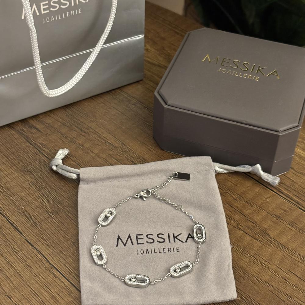 اسوارة ميسيكا نسائية فضي ماستر ستيل تصميم موف ثلاثي مرصع