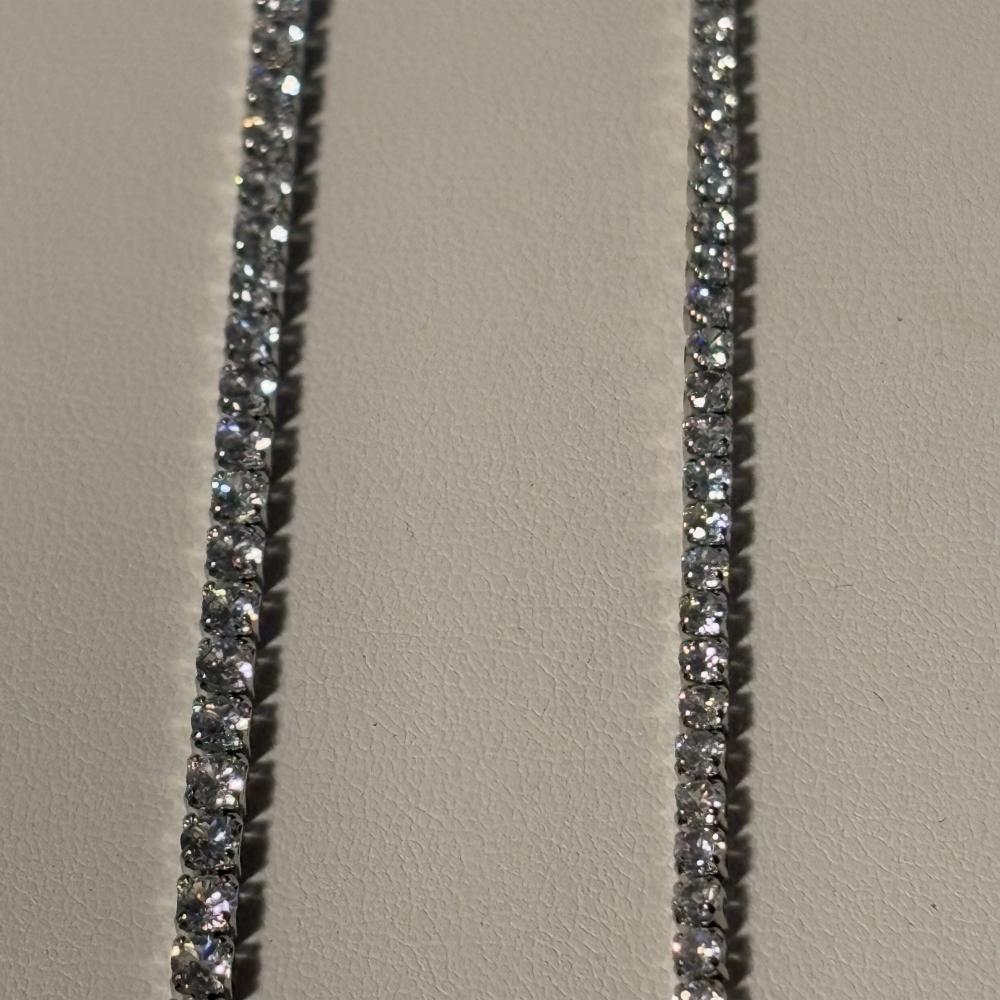 اساور تنس فضية