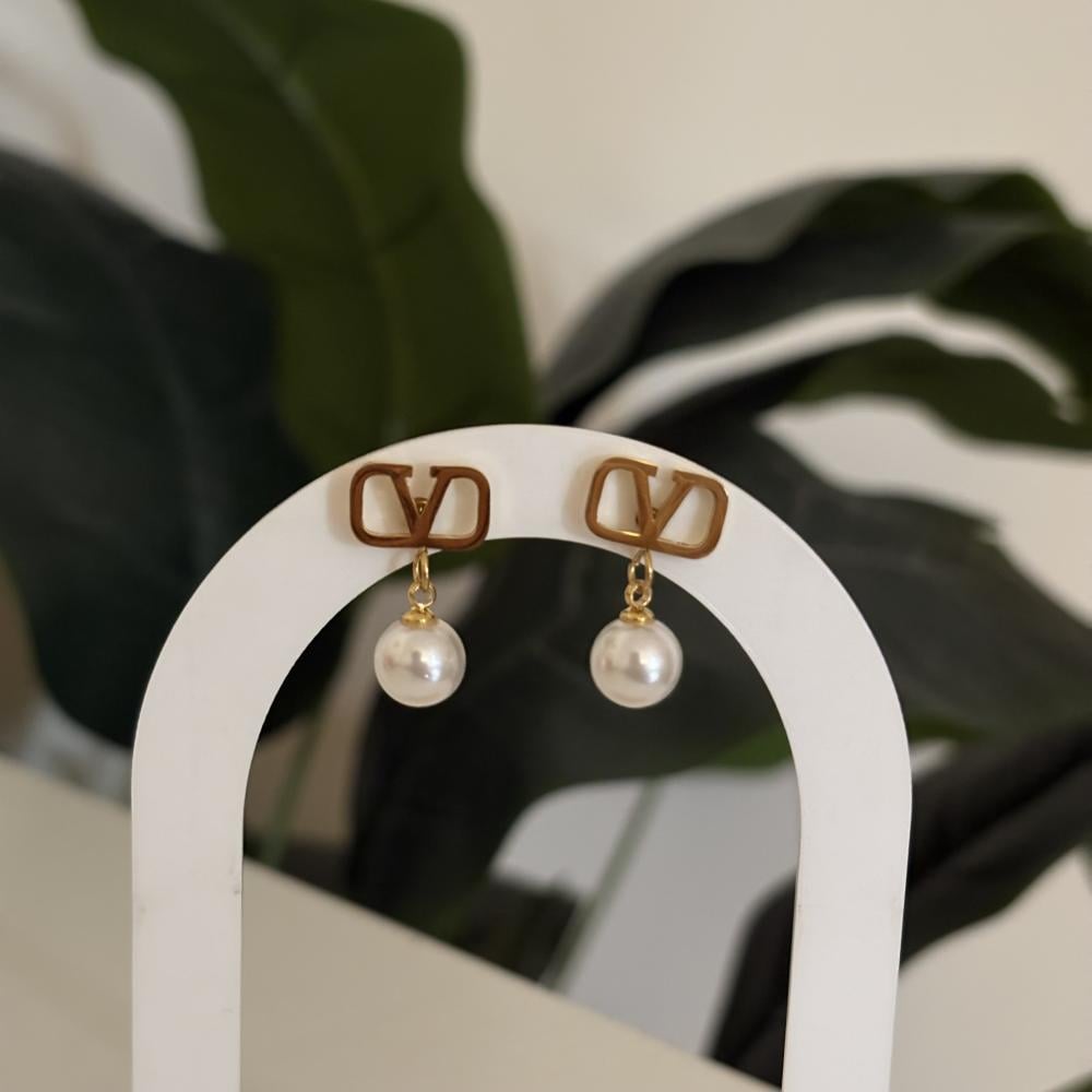 حلق فالنتينو