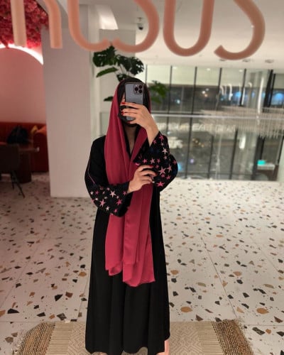 عبايه اسود قماش كريب ملكي اسود