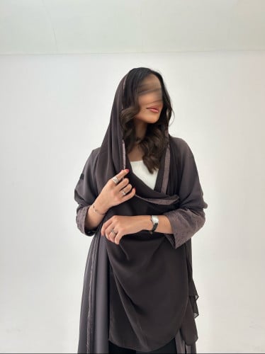 عبايه قماش كريب بارد نص كلوش