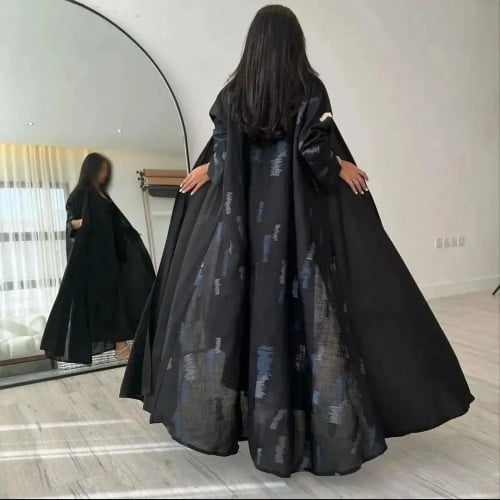 عباية نسائيه