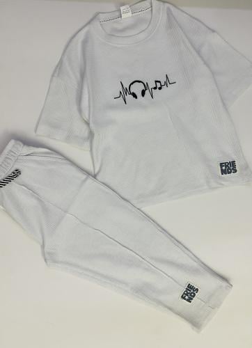 طقم ولادي - 00066