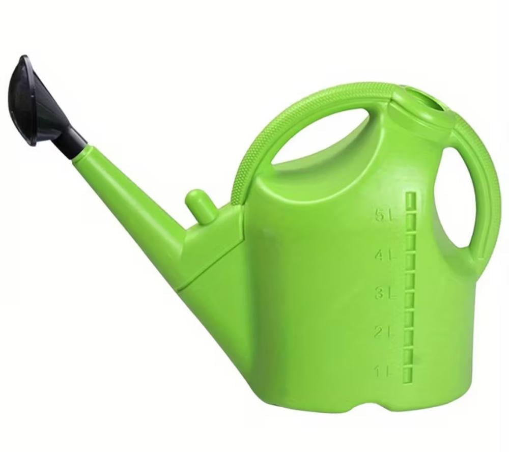 ابريق حديقة 5 لتر