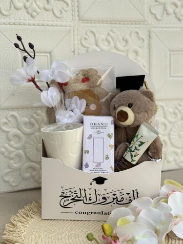 فرحة تخرجك تزيد هالدنيا فرح