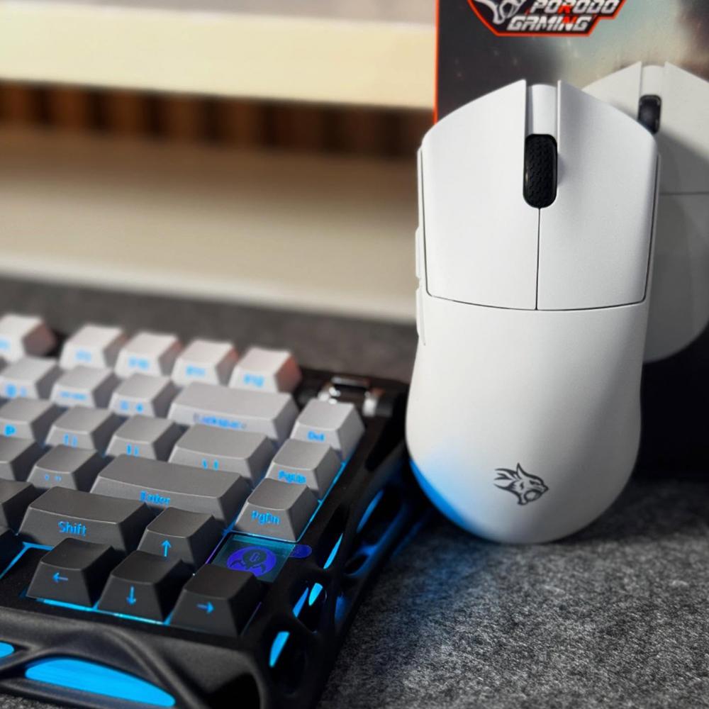 ماوس الألعاب بورودو 3 في 1 لايت فيذر 7D – حساس PMW3395، مفاتيح TTC، دقة 26000 DPI – أبيض