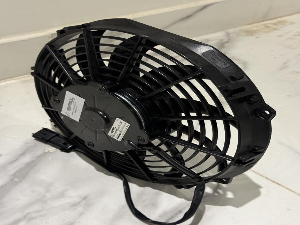 مروحة سبال 10 انش دينمو وسط دفع SPAL FAN MID 10in PUSH- VA11-AP50/C-57S