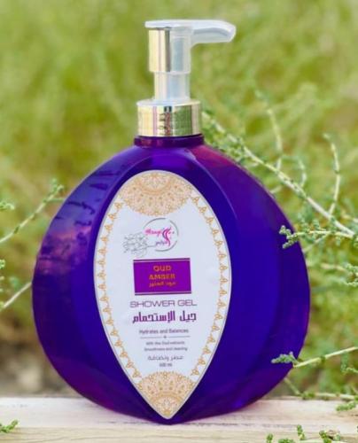 جل استحمام العرايس 600 مل عود العنبر