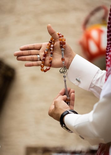 سبحه عقيق اصلي طراز فريد يصمم بالاسم