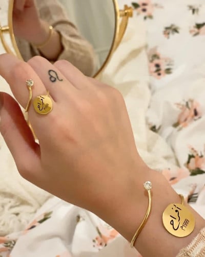 هدايا نسائية هدايا حب هدايا بالاسم هدايا اساور بالاسم متجر سارة