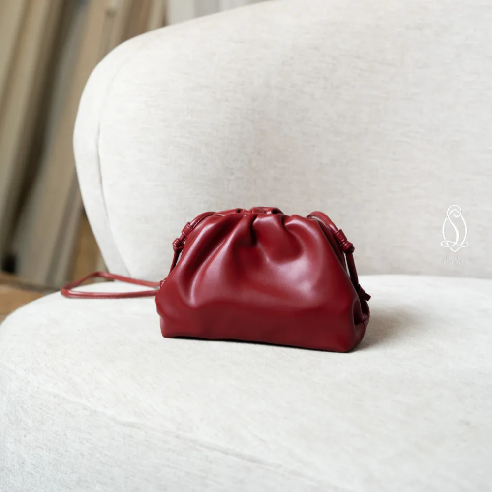 ذا باوتش | عنابي