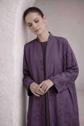 بليزر بنفسجي مطرز و  مبطن