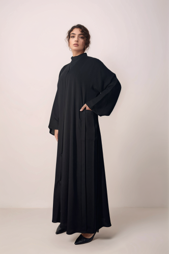 عباية بطيات و جيوب على الجانبين(303)