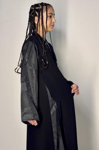 عباية بتدخيلات للبنات