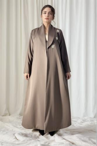 بليزر مع شك على الصدر ( بندقي)