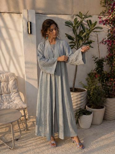 عباية دبل كلوش بتطريز و شك على الأكمام